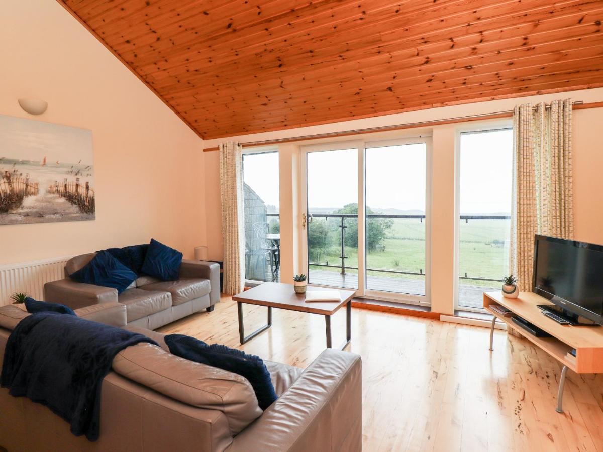 Waters Edge Villa Embleton  Exterior photo